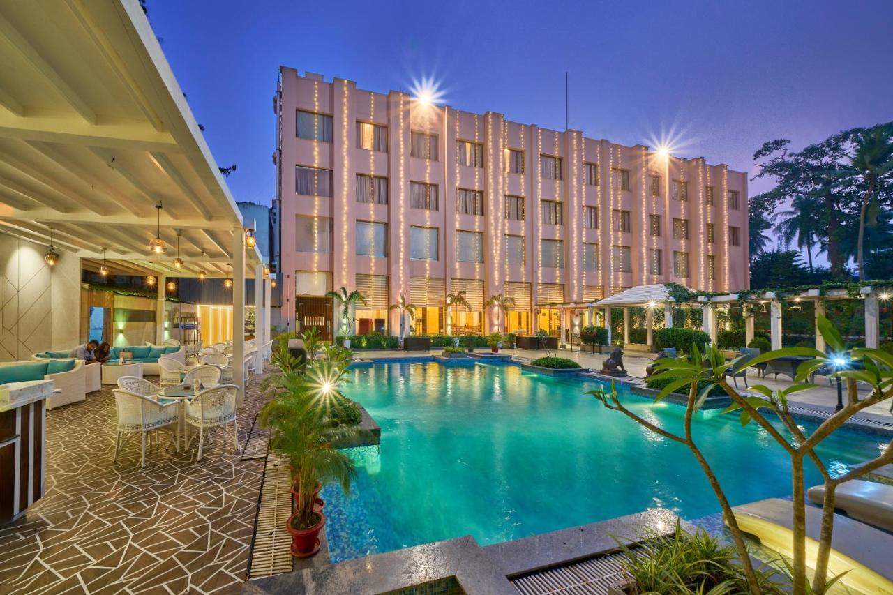 Hotel Hindusthan International, Бхубанешвар Екстер'єр фото