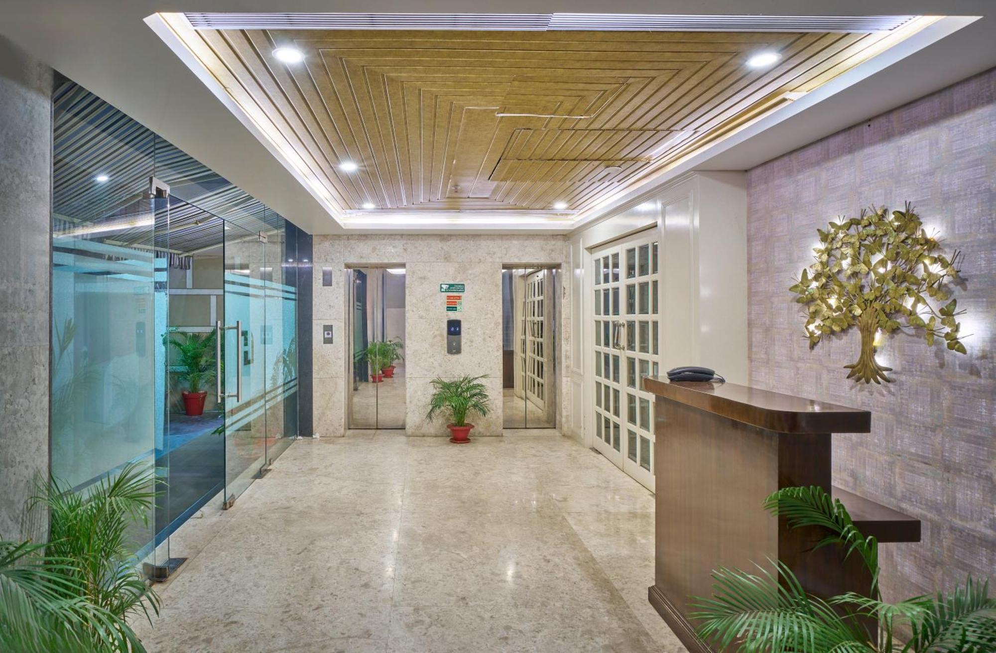Hotel Hindusthan International, Бхубанешвар Екстер'єр фото