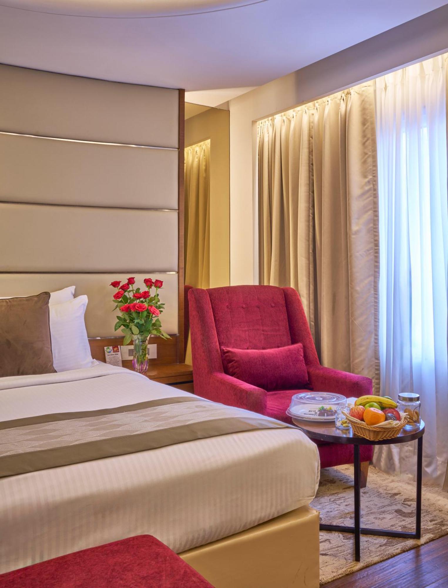 Hotel Hindusthan International, Бхубанешвар Екстер'єр фото